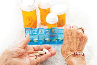 Polifarmacja ludzi starszych a działania niepożądane leków