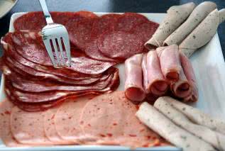 Mięso przetworzone powiązano z nadpobudliwością