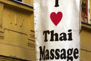 Masaż tajski – na czym polega?