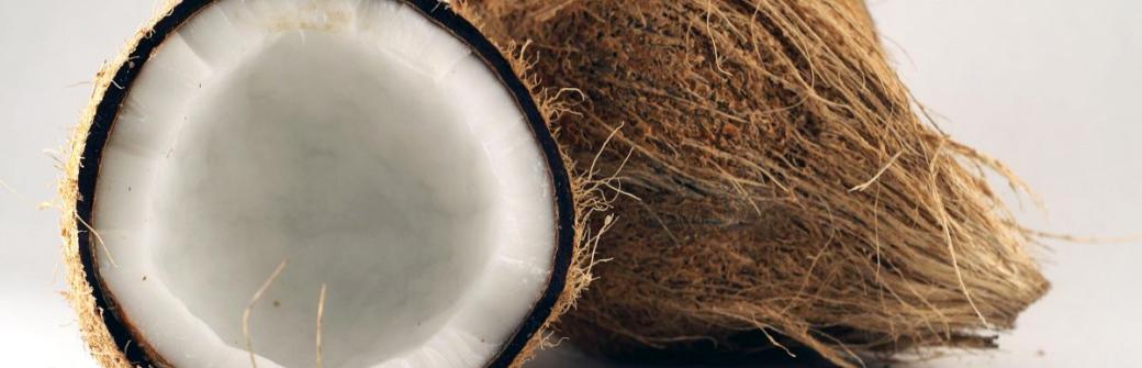 Olej kokosowy - najlepsza pasta do zębów bez fluoru