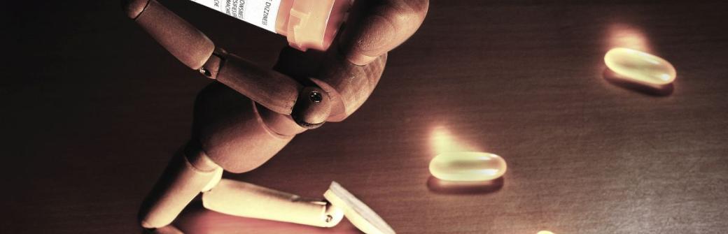 Antydepresanty podwajają ryzyko samobójstw wśród nastolatków