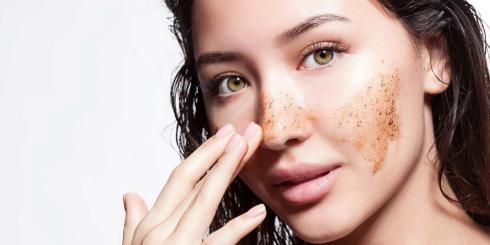 Jak dbać o skórę po peelingu?