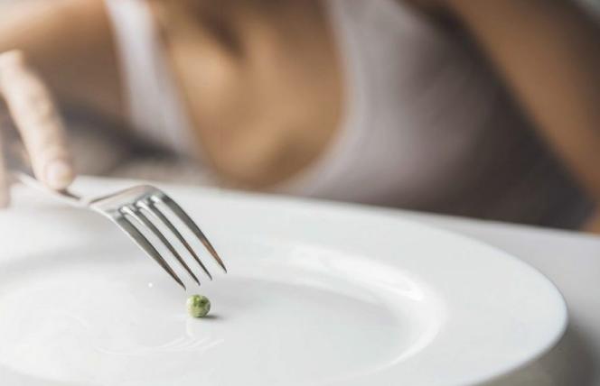 Jedz mniej - będziesz młodszy