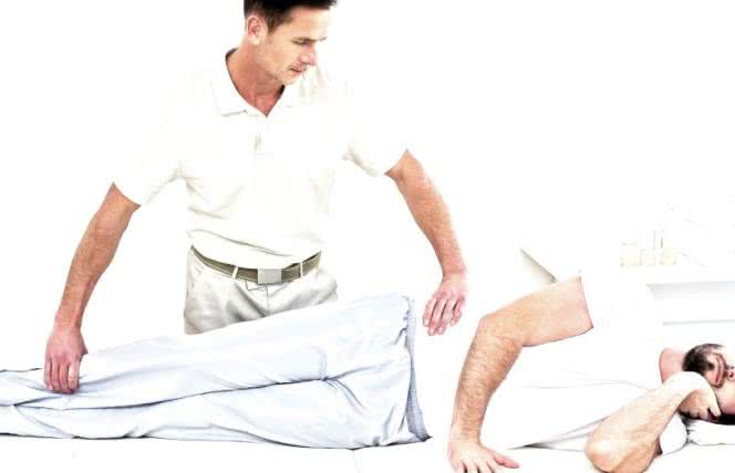 Moshe Feldenkrais: jak leczyć z bólu?