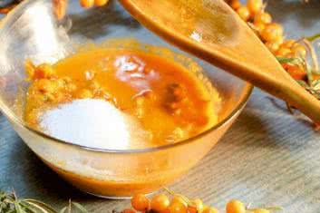 Rokitnik zwyczajny (Hippophae rhamnoides)