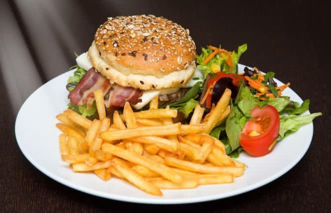 Najczęstsza przyczyna śmierci? Zła dieta