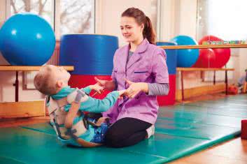 Aktualne koncepcje postępowania terapeutycznego u dzieci z porażeniem mózgowym