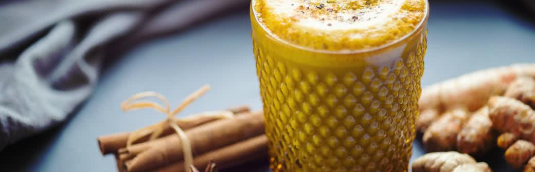 Kurkuma – przepisy na dania mięsne, wegetariańskie, desery z kurkumą 