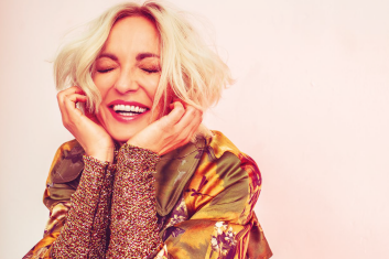 Jestem dla siebie czuła - Anna Wyszkoni