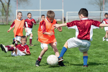 Trening nerwowo-mięśniowy: zapobieganie urazom sportowym dzieci i młodzieży