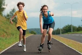 Urazy przeciążeniowe i ostre uszkodzenia stopy oraz stawu skokowego