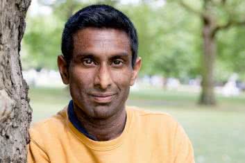 Zabierz mnie na słońce – jak pokonałem egzemę