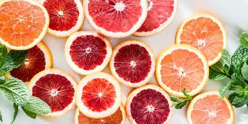 Krwawienie dziąseł może świadczyć o niedoborze witaminy C 