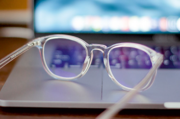Jak poprawić wzrok po czterdziestce?