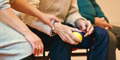 Mikroorganizmy jelitowe mogą wyzwalać chorobę Alzheimera 