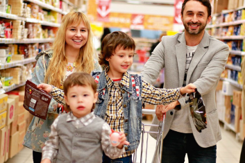 Jak stworzyć szczęśliwą rodzinę bez kar i nagród?