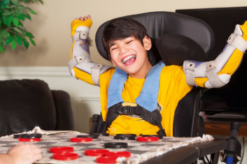 Interweniować jak najwcześniej – mobilność dzieci z mózgowym porażeniem dziecięcym