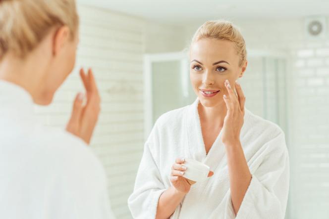 Kolagen na zmarszczki i na stawy - kiedy działa najlepiej?