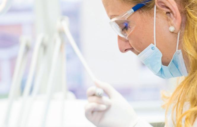 Czy choroby zębów i dziąseł powodują zaburzenia neurologiczne i zmęczenie? Niezwykłe historie stomatologiczne cz.2