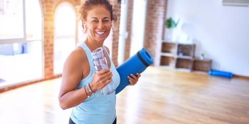 Aktywność fizyczna podczas menopauzy - jak i co warto ćwiczyć?