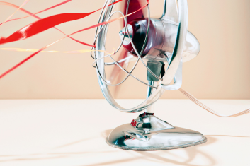 JAK SOBIE RADZIĆ Z: nadpotliwością 