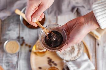 Naturalne domowe kosmetyki na przesuszoną skórę