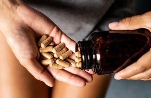 Niedoczynność tarczycy - dieta, zioła, suplementy