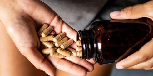 Niedoczynność tarczycy - dieta, zioła, suplementy