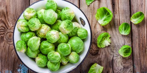 Niepozorne warzywo, które nokautuje raka. Jedz je jak najczęściej