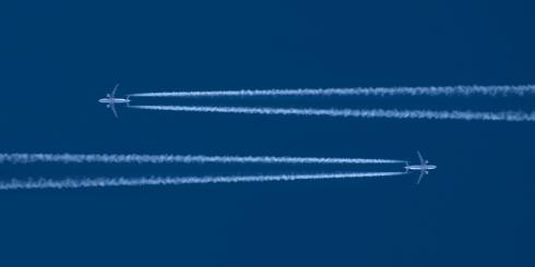 Toksyczne opary w samolocie - czy jest się czego bać?