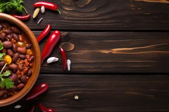 Nie możesz schudnąć? Włącz tych 9 produktów do swojej diety, a będziesz szybciej spalać tłuszcz