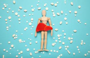 Wzdęcia, świąd skóry, zmęczenie. Objawów chorej wątroby jest znacznie więcej