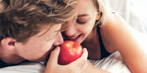 Wegetarianie mniej chrapią? Dietą możesz wyleczyć obturacyjny bezdech senny