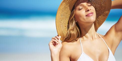 Te sposoby pozwolą zachować piękny i jędrny biust na długie lata