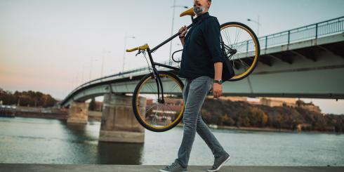 Jak radzić sobie ze spadkiem testosteronu?