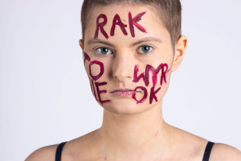 Jest rak, trzeba go wyleczyć: Martyna Cabanek o tym, jak pokonała raka żołądka