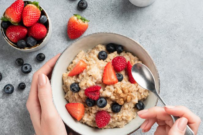 Dieta łagodząca objawy refluksu - co jeść, a czego unikać?