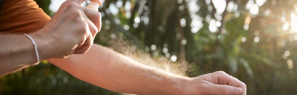 Jak chronić się przed komarami, kleszczami czy meszkami?