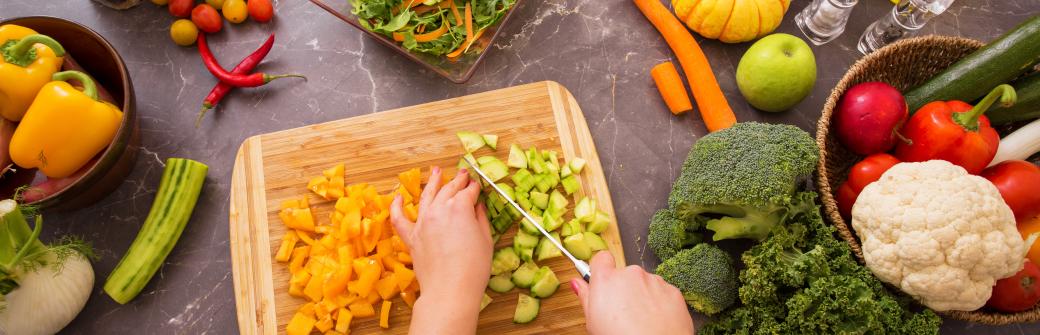 5 porcji warzyw i owoców dziennie - czy to dużo? Jak wygląda taka porcja?