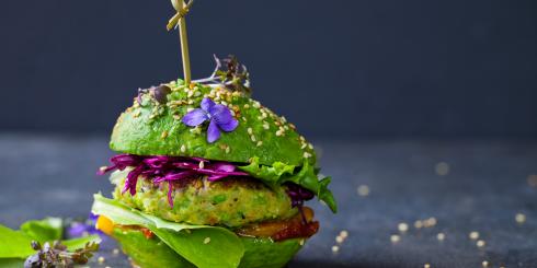 10 zasad zdrowego odżywiania według Mariusza Budrowskiego