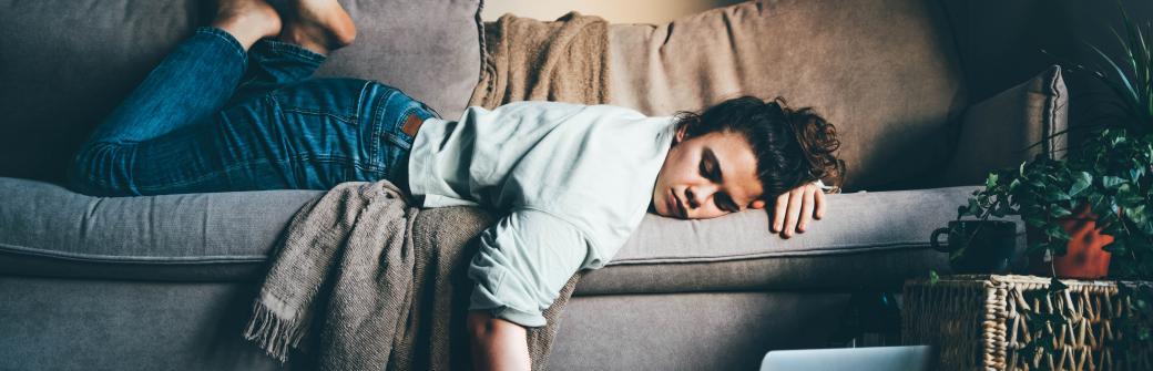 Brak snu zaburza koncentrację. Jakie są dalsze konsekwencje niedoboru snu?