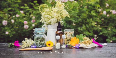 Homeopatia na bezsenność, problemy trawienne i negatywne uczucia