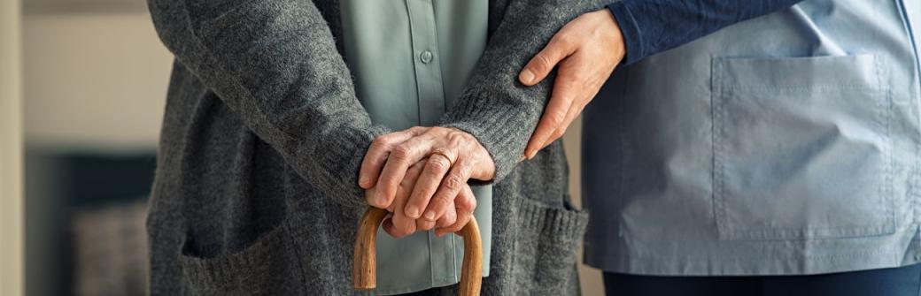 Zaburzenia równowagi osób starszych. Jaka może być ich przyczyna? Jak im zaradzić?