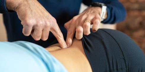 Na czym polega sesja techniki Emmetta i na co pomaga?