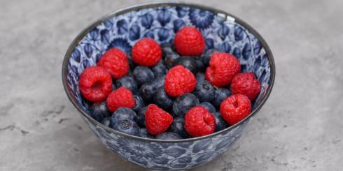 Owoce jagodowe - skarbnica nie tylko witamin i minerałów. Ich właściwości są nieocenione