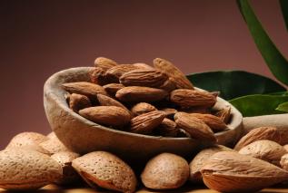 9 rodzajów orzechów najlepszych dla zdrowia