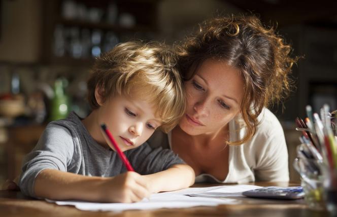 Poświęć dziecku uwagę i pozwól mu się wyspać. Co sprzyja rozwojowi inteligencji?