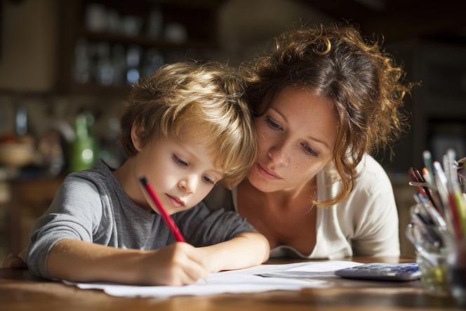 Poświęć dziecku uwagę i pozwól mu się wyspać. Co sprzyja rozwojowi inteligencji?