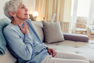 Ma z nią problem wielu z nas. 10 sposobów na zgagę