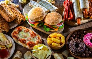 Młodzi ludzie a rak jelita grubego. Winne bakterie z żywności?